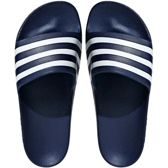  Chinelo Adi...