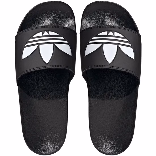  Chinelo Adi...