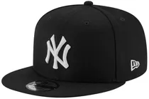 Boné New Era...