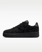 Calzado Nike Air Force 1 07 Paisley