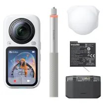 Câmera 360° INSTA360 X6 8K Essentials Bundle - Arctic White