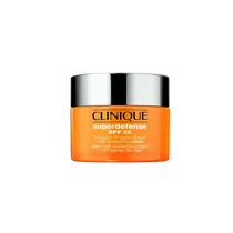 Clinique Su...