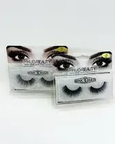  Huda Beauty...