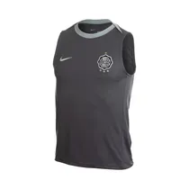  Regata Nike...