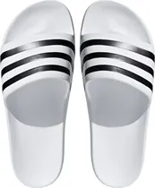  Chinelo Adi...
