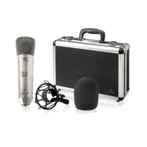  Behringer B...