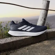  Tênis Adida...