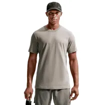 Remera Nike Tee STD Train Thermal