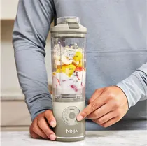 Licuadora Ninja BC251IV Personal Blender Blast Max  623ML/1000W/Cream/Bivolt