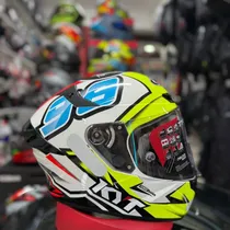 Capacete KYT...