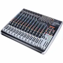 Behringer Xe...