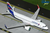  Gemini Jets...