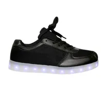  Tênis LED 9...
