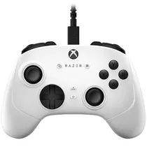 Controle Razer Wolverine V3 Tournament Edition para Xbox e PC / USB - Branco (RZ06-05210200-R3U1)