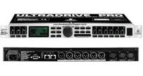  Behringer D...