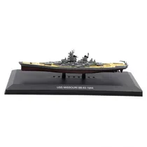  Navio 1/125...
