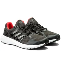Tênis Adidas...