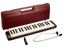  Yamaha P37D...