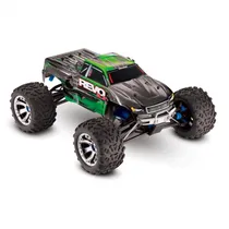  Carro Traxx...