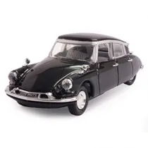  Car Ixo 1/4...