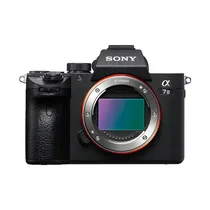 Câmera Sony Alpha ILCE-A7 III (Corpo)