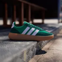 Tênis Adidas...