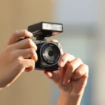 Ulanzi F12 Mini Camera Speedlight
