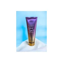 Victori Secret B.L Shimmer Love Spell 236ML