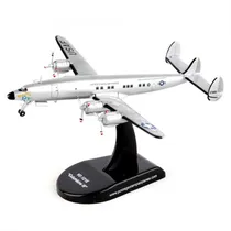  Avion Daron...