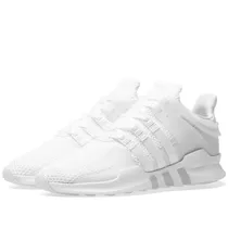 Tênis Adidas...