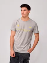 Remera Rusty...