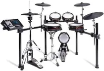 Alesis Stra...