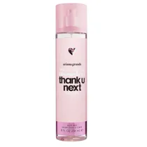  Ariana Gran...