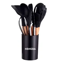Kit de Utensílios para Cozinha Hengda YQ10412 de Silicone com Cabo de Madeira / com 12 Peças - Preto