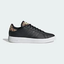  Tênis Adida...
