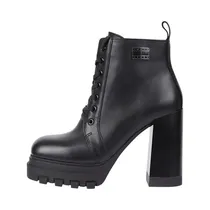  Bota Tommy ...