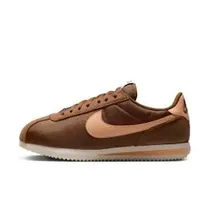  Nike DZ2795...