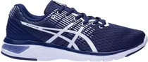  Tênis Asics...
