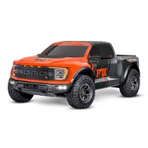  Carro Traxx...