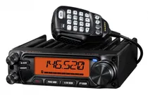  Radio Yaesu...