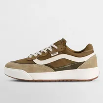Vans VN000D6...