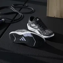 Tênis Adidas...