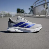  Tênis Adida...