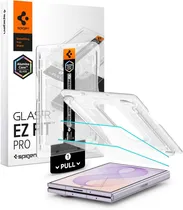  Spigen Peli...