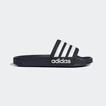 Chinelo Adid...