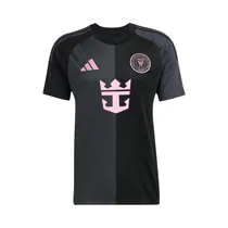  Remera Adid...