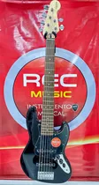  Fender Bass...