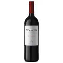  Vinho Benja...