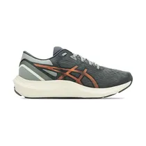  Tênis Asics...