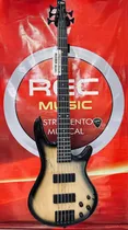  Ibanez Bass...